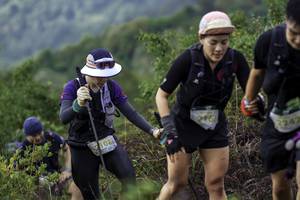 BIB: 108, 2168, 3242
                            <button type="button" onclick="openModal(24765052)" class="btn btn-primary btn-sm float-right btn-popup" data-toggle="modal" data-target=".modal-high-quality">
                        <i class="fas fa-shopping-cart"></i> Add to Cart
                    </button>
                                            <button type="button" onclick="isThisMe(24765052, true)" class="btn btn-success btn-sm float-right btn-popup btn-isme hidden" data-toggle="tooltip" data-placement="bottom" title="นี่คือรูปของคุณใช่ไหม คลิกที่นี่เพื่อเอาเข้าอัลบั้ม">
                        <i class="fas fa-plus"></i> Add to album
                    </button>
                    <button type="button" onclick="isThisMe(24765052, false)" class="btn btn-warning btn-sm float-right btn-popup btn-isnotme hidden">
                        <i class="fas fa-ban"></i> Remove from album
                    </button>